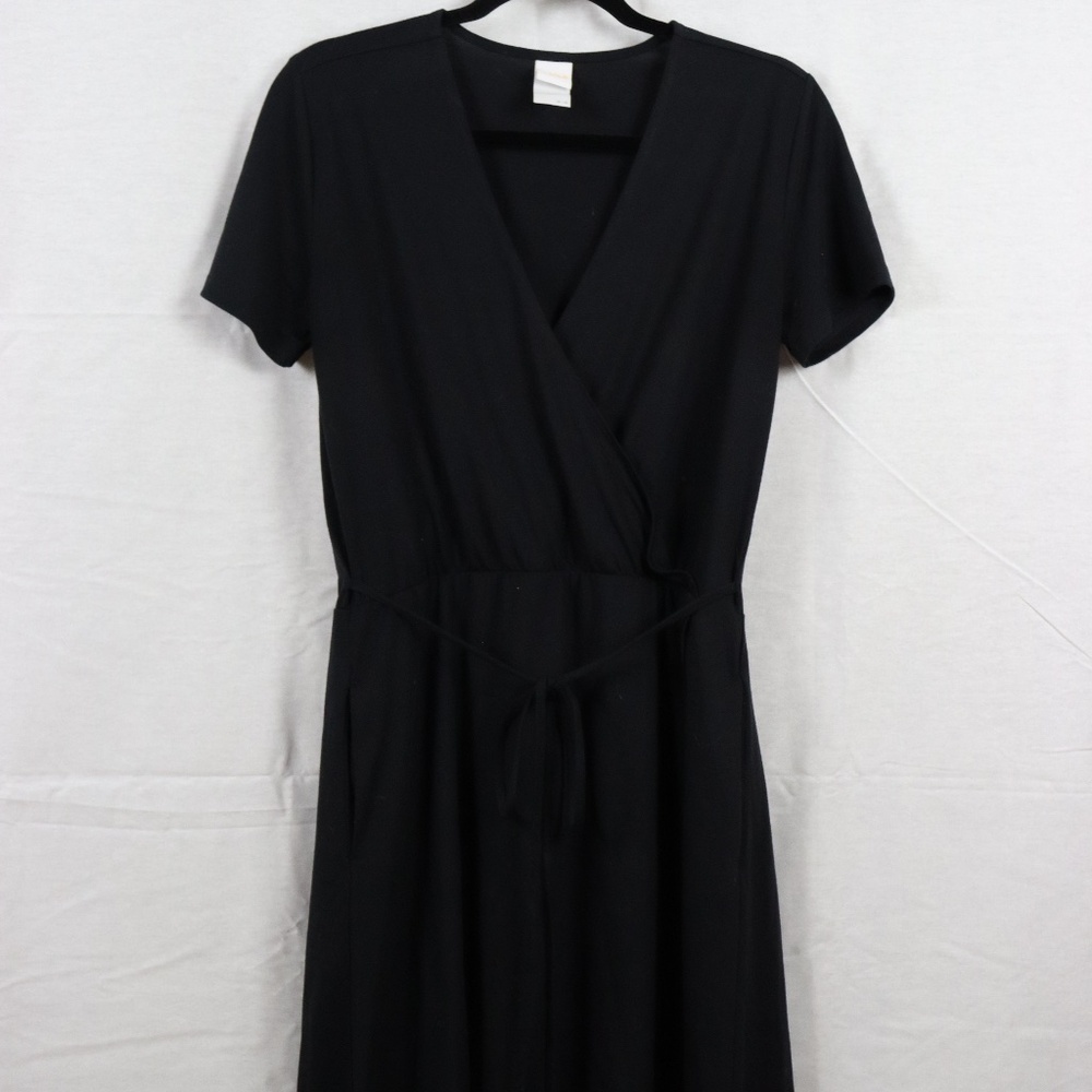 Lolë wrap dress